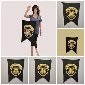 NWT 5 Harry Potter Hogwarts School Banner Flags Party Decor 20X30"